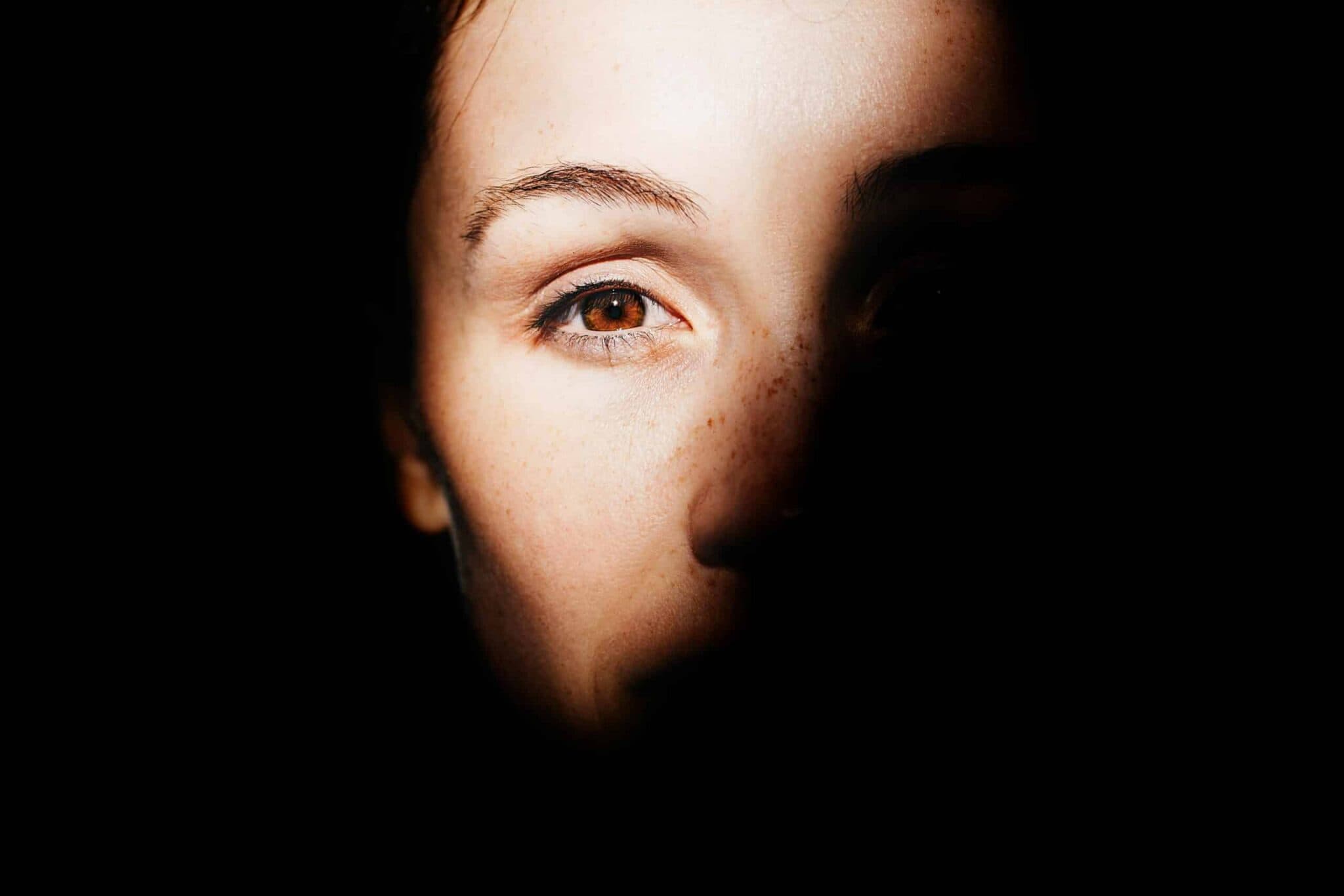 Navigating Bipolar Disorder: Understanding Extreme Mood Swings