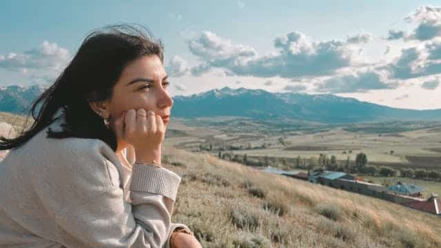 Managing Paranoid Thoughts: Effective Self-Care Strategies
