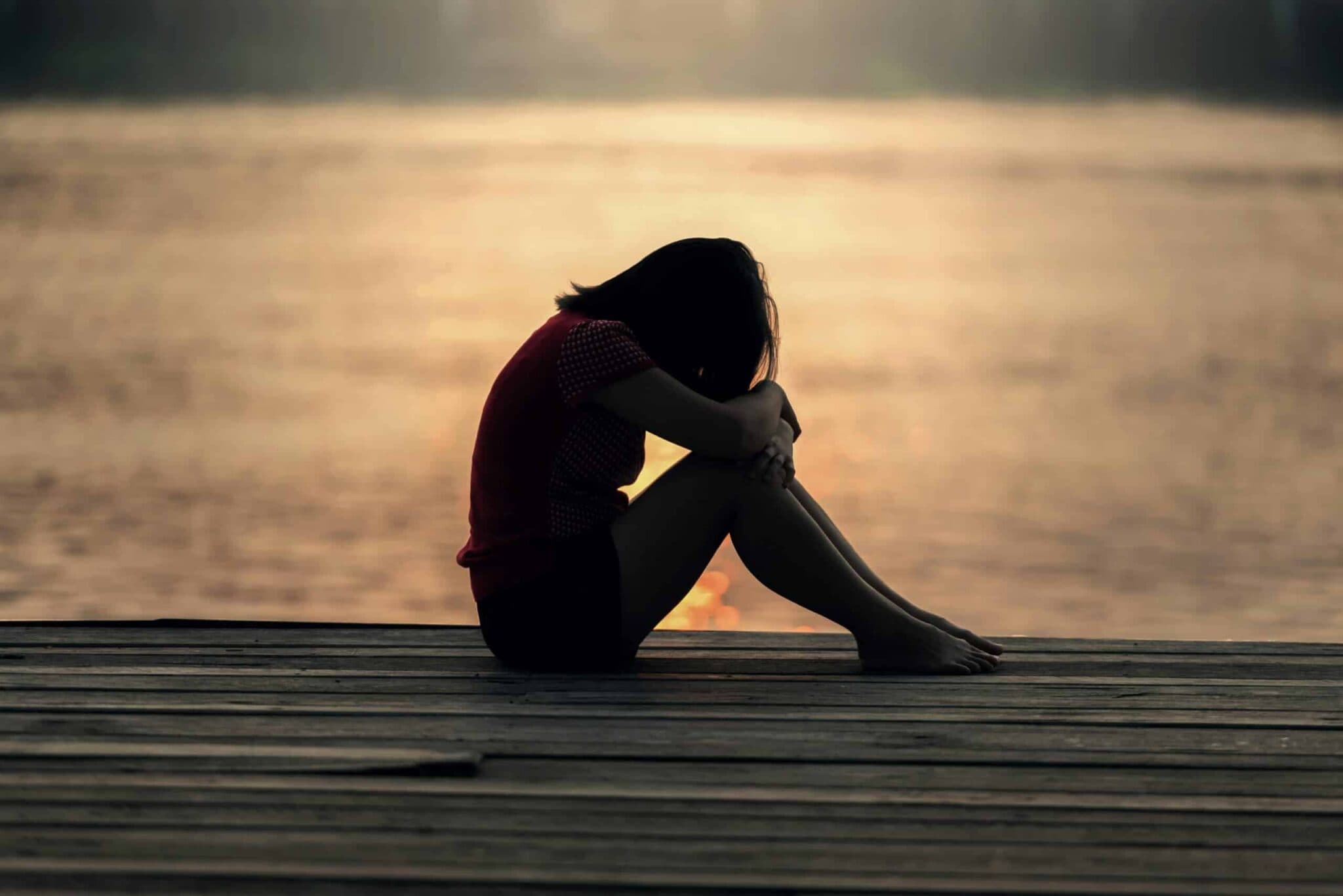 Traumatic Grief: Symptoms, Causes, and Therapy