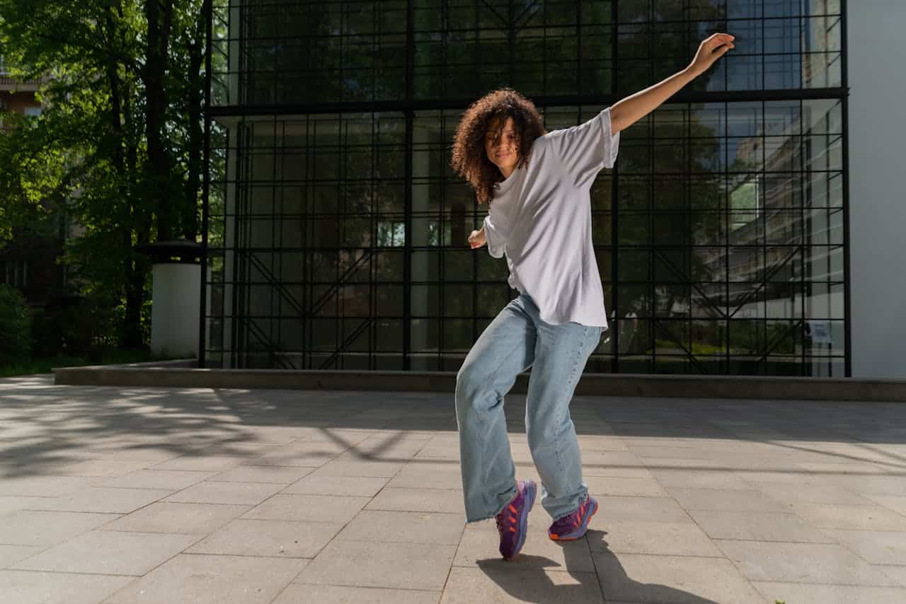 Terapia de movimiento y danza: cómo tu cuerpo procesa lo que las palabras no pueden expresar