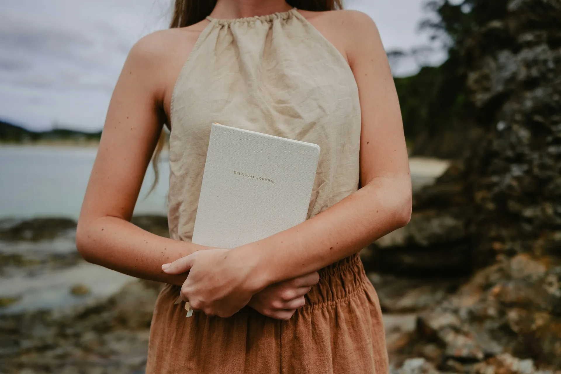 Why Chosen Singlehood Feels Different From Being Left Single