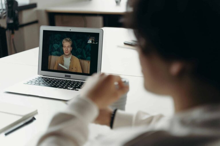 ¿Por qué moverse mejora tu mente? El impacto del ejercicio en tu bienestar emocional