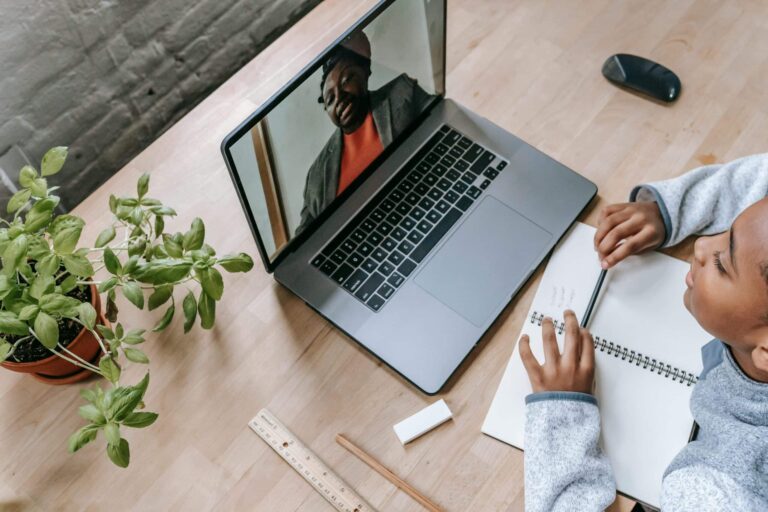¿Cómo organizar tu tiempo siendo estudiante? Estrategias para balancear estudios y vida personal