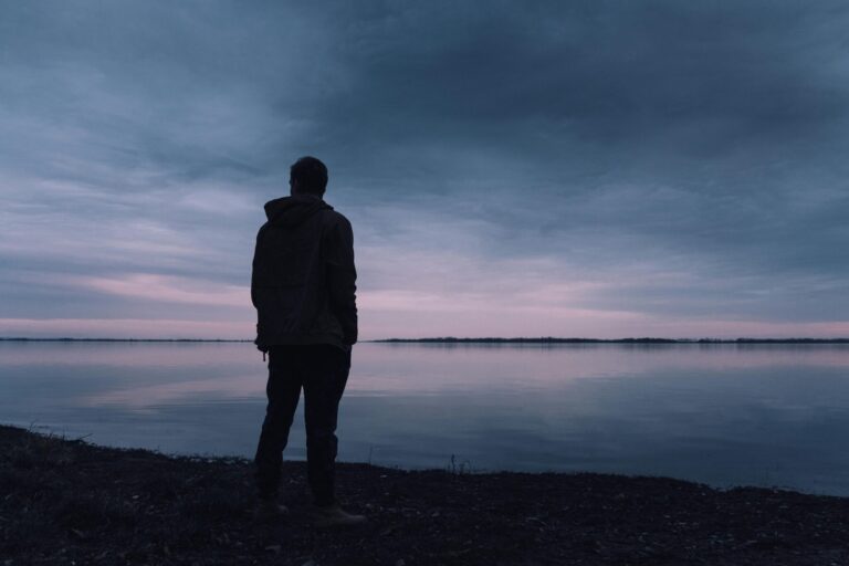 La pérdida del empleo y su impacto psicológico en la masculinidad: salud mental e identidad
