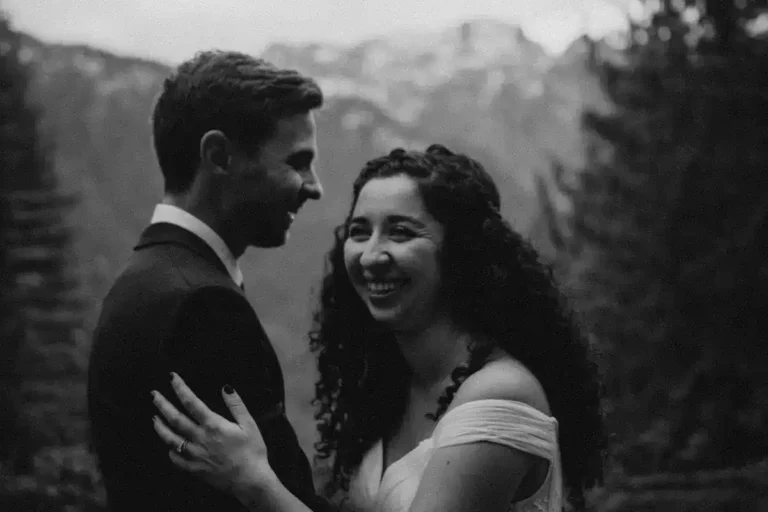 Infatuation Vs Love: Key Differences and How to Tell