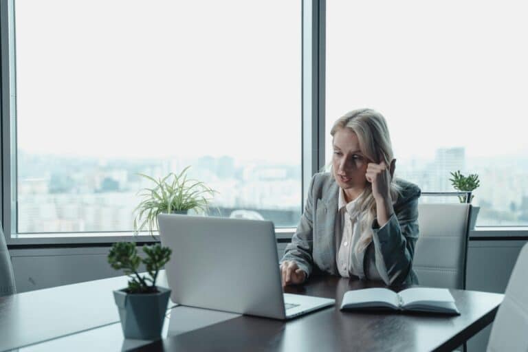 ¿Cómo ser asertivo? Guía práctica para comunicarte sin miedo