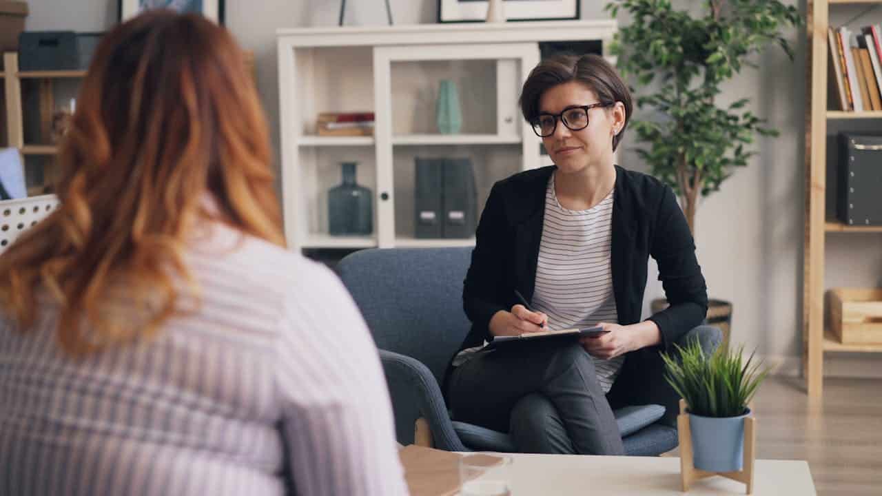 How to Disagree With Your Therapist Respectfully