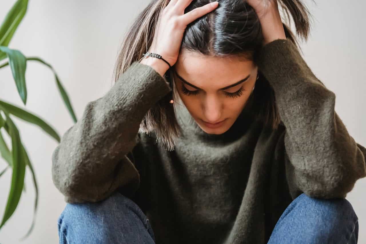 La crisis de los veintitantos: por qué los veinte te parecen tan abrumadores