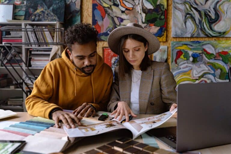 La salud mental de los profesionales creativos: presión, identidad y búsqueda del equilibrio