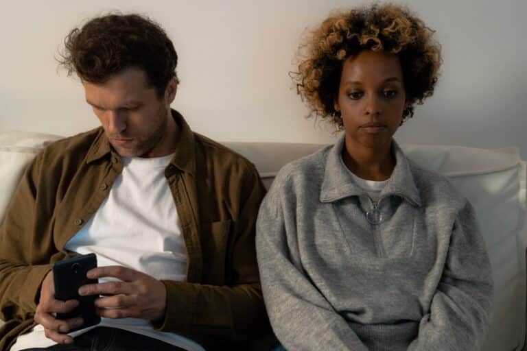 Relationship OCD vs Real Incompatibility: The Silent Difference