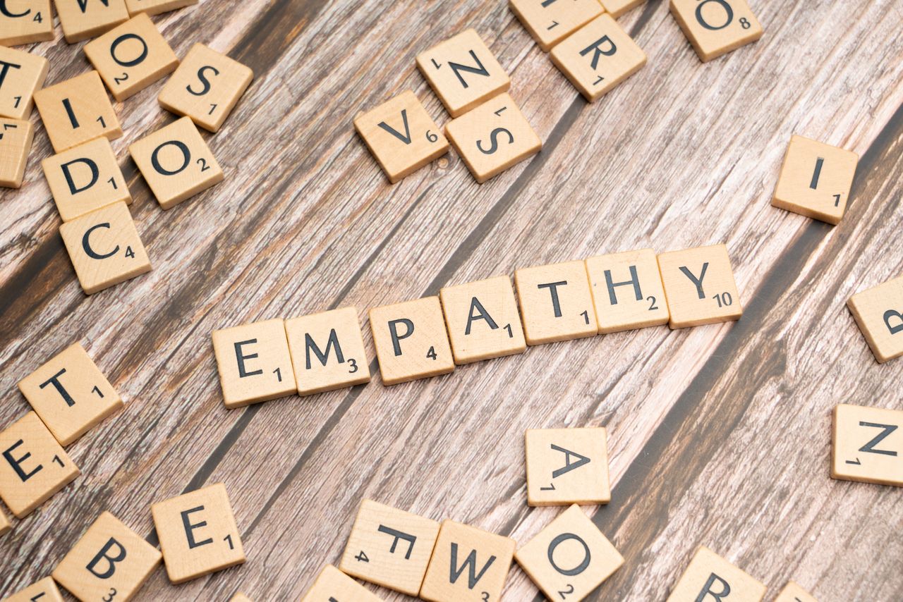 ¿Soy una persona empática o tengo límites emocionales débiles?
