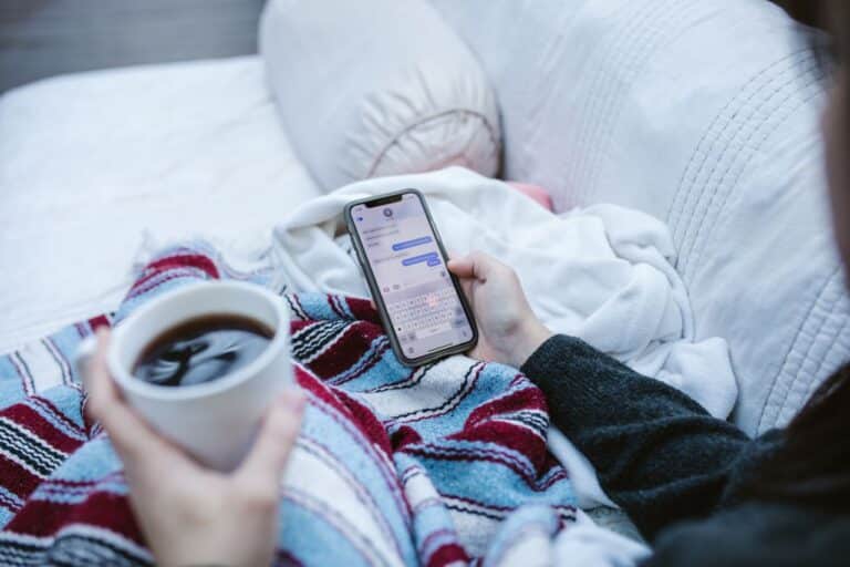 Why Being Left on Read Actually Hurts Your Brain