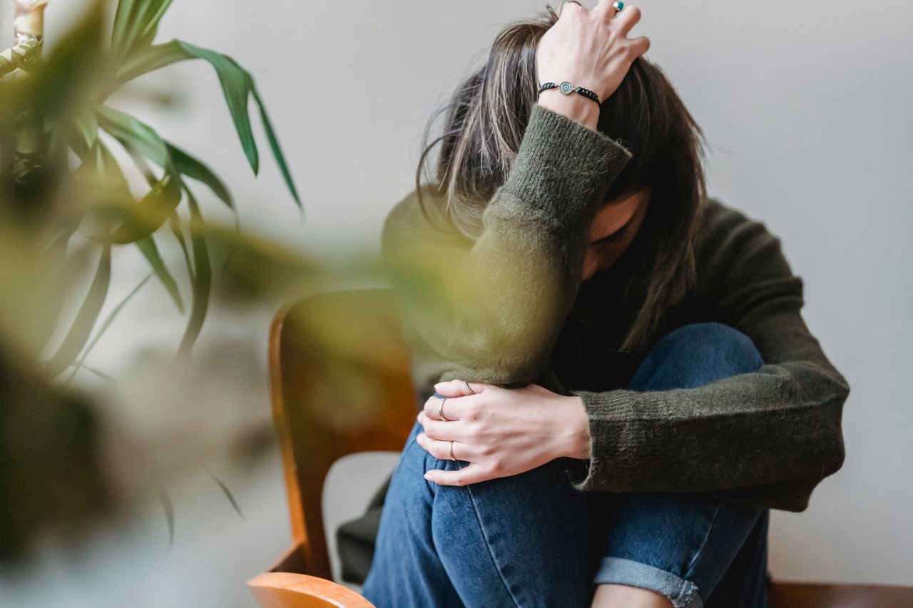 What Anxiety Chest Tightness Actually Does to Your Body