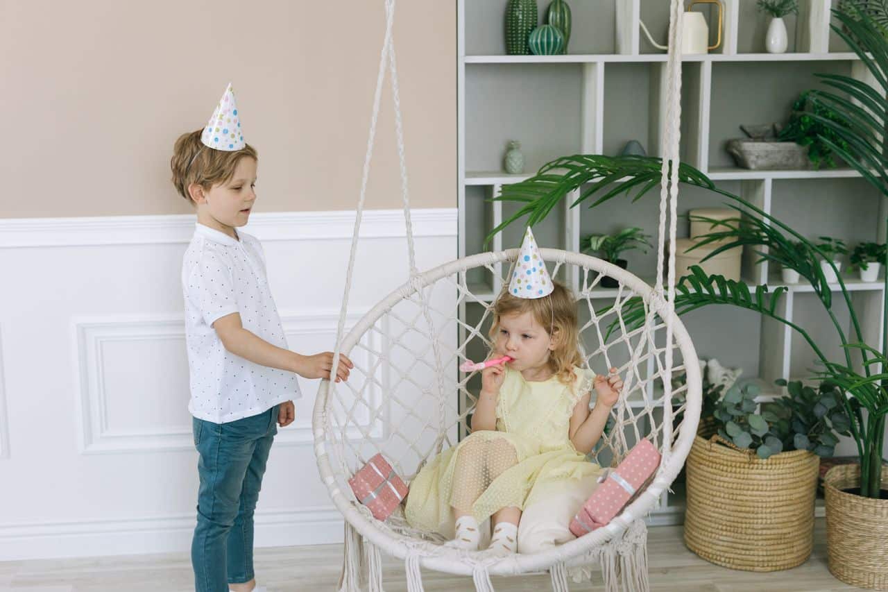 What Being the Lesser Sibling Actually Did to You