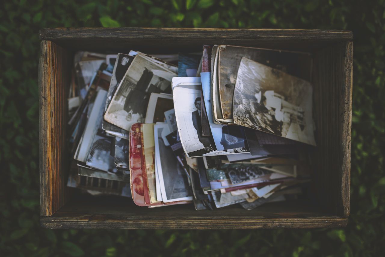 What Is Nostalgic Depression? Why the Past Makes You Sad