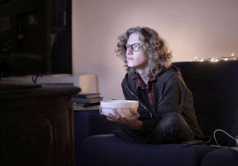 The Real Reason Women Cannot Stop Watching True Crime