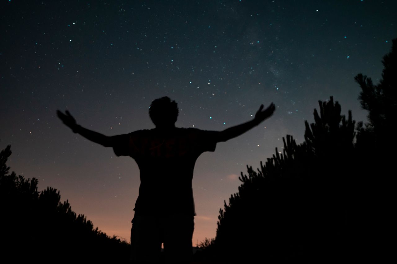 What Awe Actually Does to Your Overwhelmed Brain