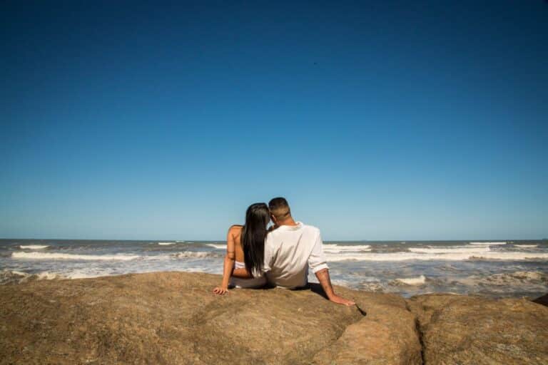 Why Emotional Intimacy Scares You More Than Physical Closeness