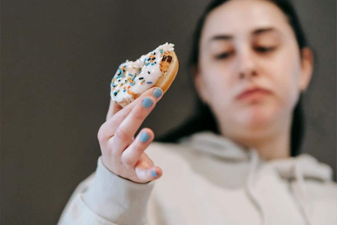 Why Your Brain Never Stops Thinking About Food