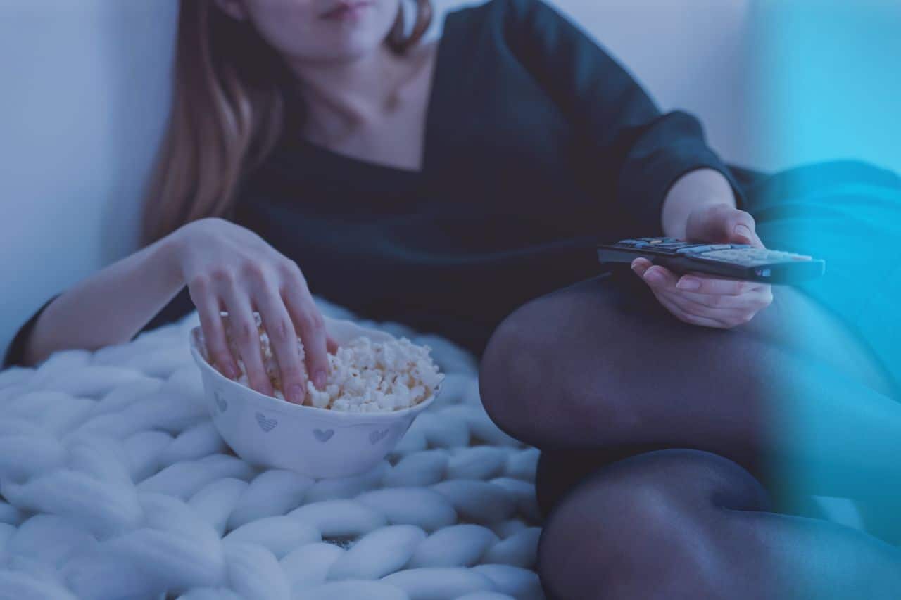 What Binge-Watching Actually Does to Your Avoiding Brain