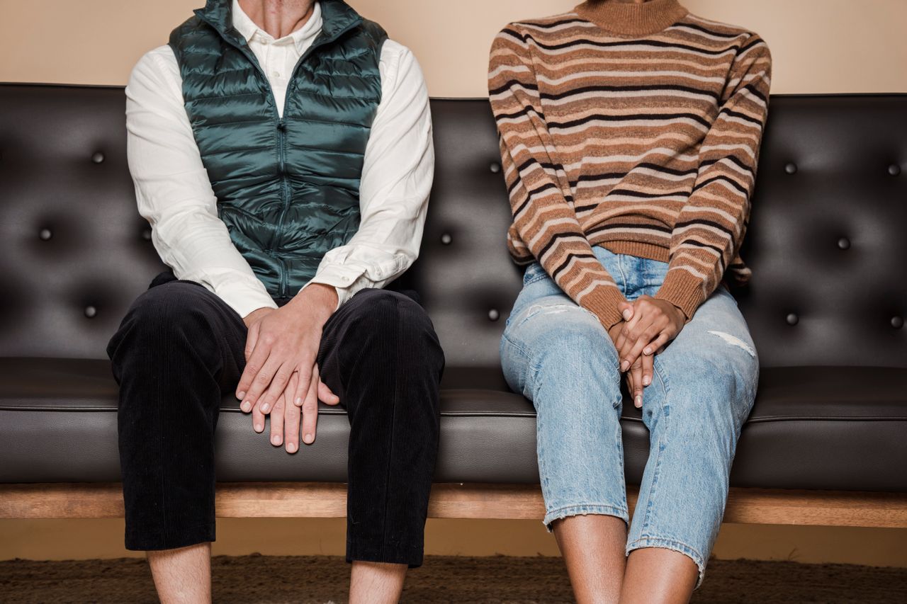 What Actually Happens in Your First Couples Therapy Session