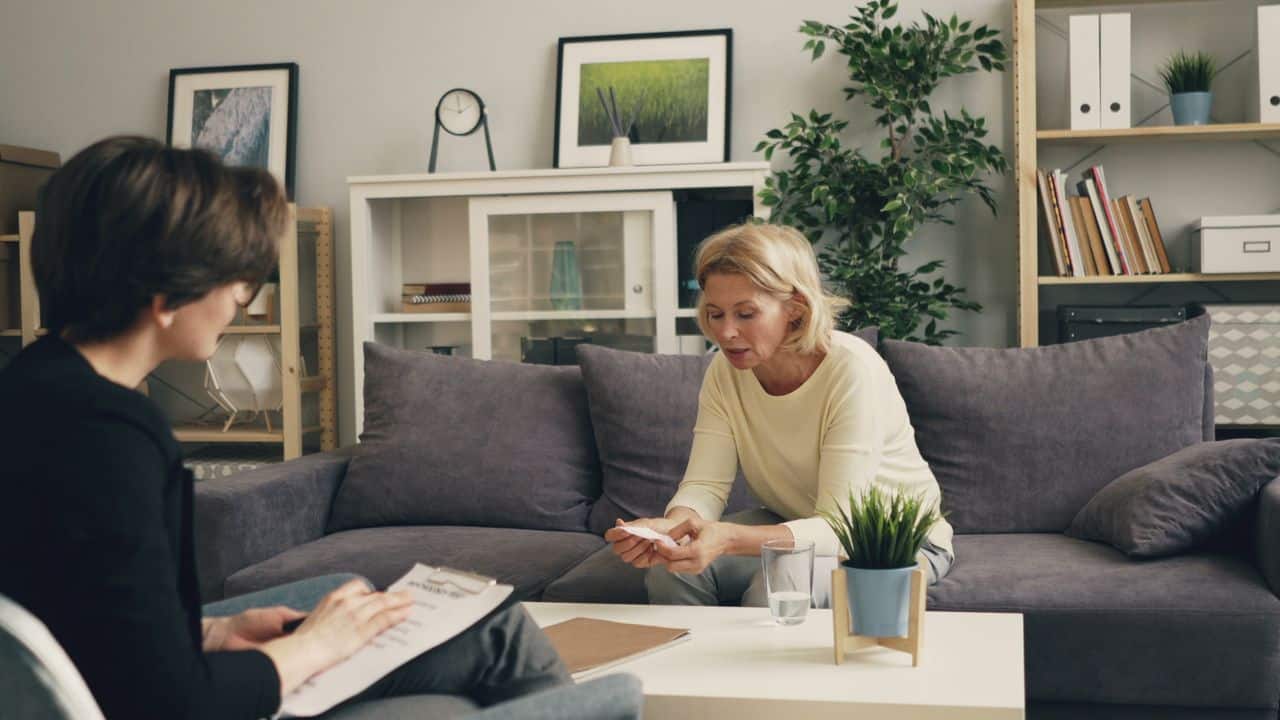 Why Returning to Therapy After Years Away Feels Different